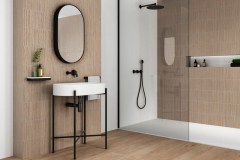 Emigres Linus Lester