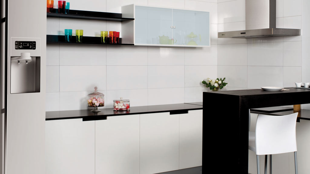 Azteca White Konyhai burkolólap 