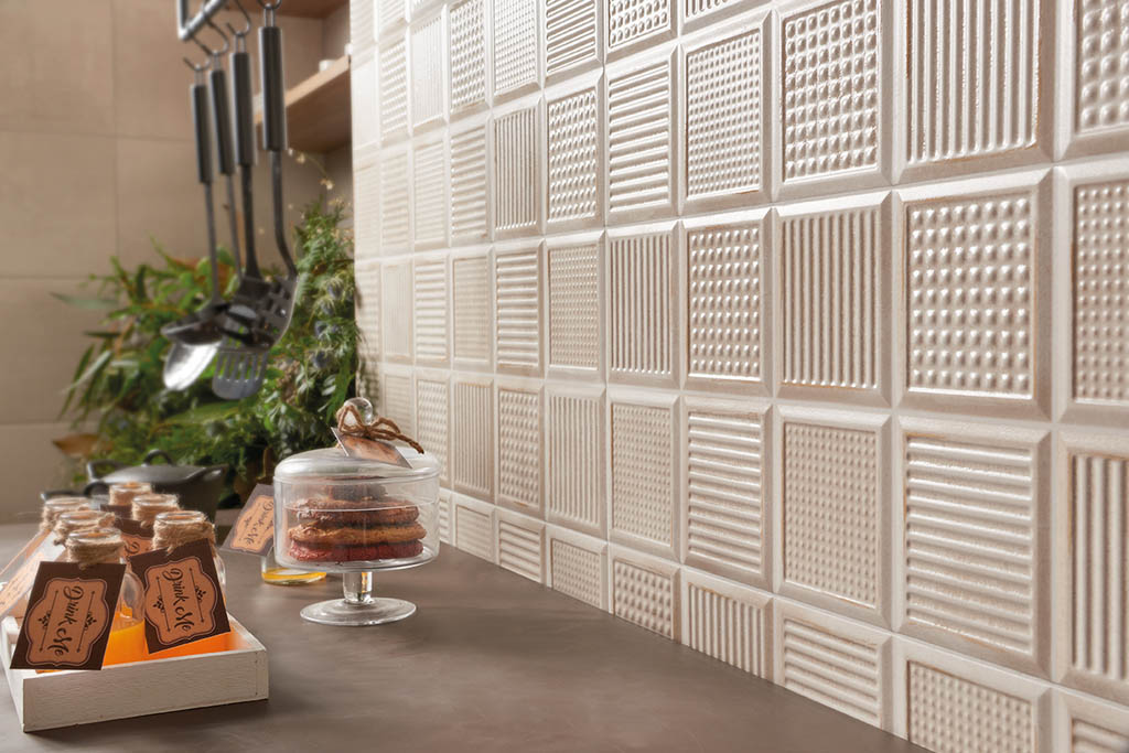 Metropol Arc Falburkolat 