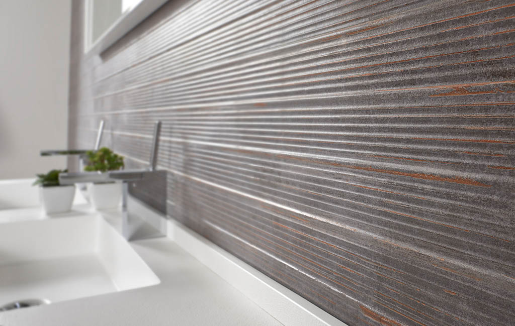 Metropol Track Falburkolat 