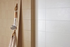 Emigres Daily Falburkolat 